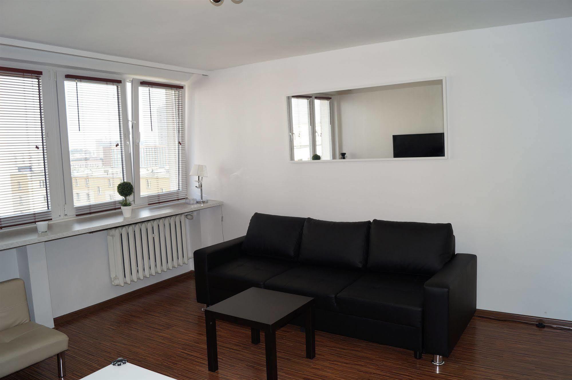 Centre Apartamenty Warszawa Екстер'єр фото